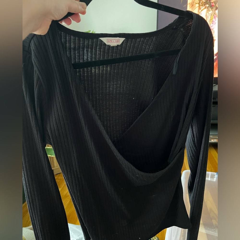 Cross cross sweater